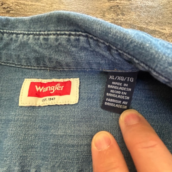 Wrangler Denim Button Down Short Sleeve Shirt, Size XL - Picture 5 of 7